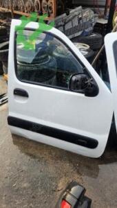 Renault Kangoo sağ ön kapı