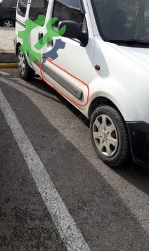 Renault Kangoo Sağ Ön Kapı çıkma parça