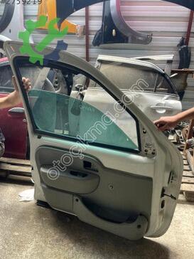 Renault Kangoo Sol Ön Kapı çıkma parça