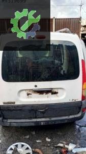 Renault Kangoo tek açılır bagaj kapağı