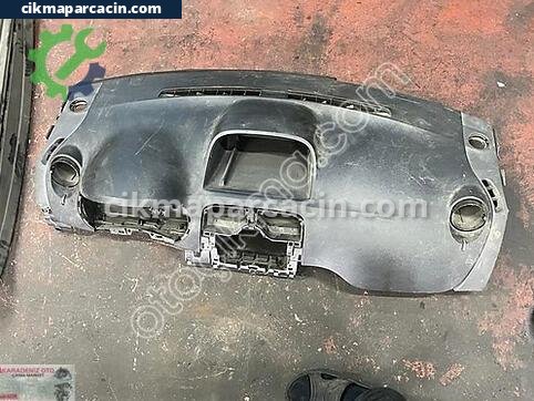 Renault Kangoo Torpido çıkma parça