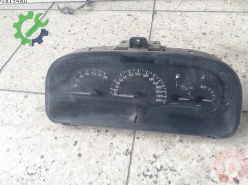Renault Laguna Gösterge Paneli çıkma parça
