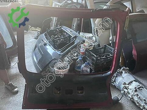Renault Laguna Arka Bagaj çıkma parça