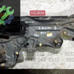 RENAULT LAGUNA 1 orijinal çıkma sağ arka cam krikosu