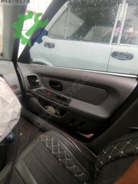 Renault Laguna Sağ Ön Kapı çıkma parça
