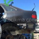 Renault Laguna 1 sol kelebek camı hatasız orjinal çıkma