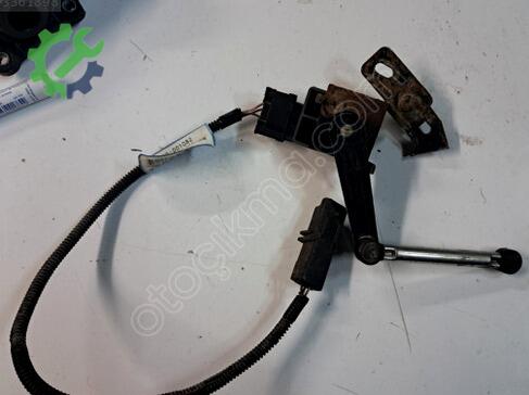 Renault Laguna Far Seviye Sensörü çıkma parça