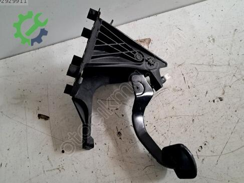 Renault Laguna Pedal çıkma parça