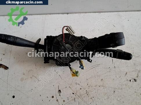 Renault Laguna Sinyal Kolu çıkma parça