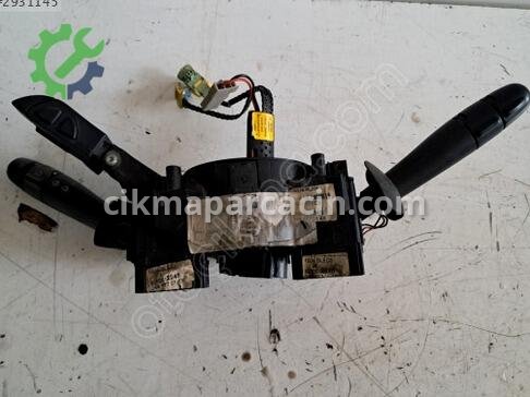 Renault Laguna Sinyal Kolu çıkma parça