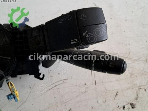 Renault Laguna Sinyal Kolu çıkma parça