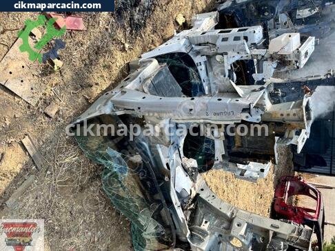 Renault Laguna Sol Şasi çıkma parça