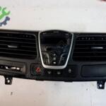 RENAULT LAGUNA 3 KLİMA KONTROL PANELİ NOZUL KART YUVASI KOMPLE