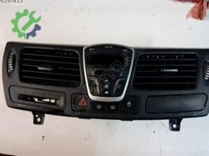 RENAULT LAGUNA 3 KLİMA KONTROL PANELİ NOZUL KART YUVASI KOMPLE