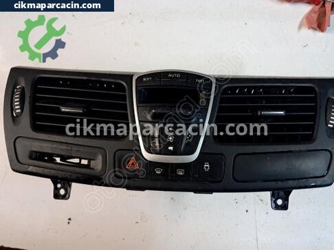 Renault Laguna Klima Kontrol Paneli çıkma parça
