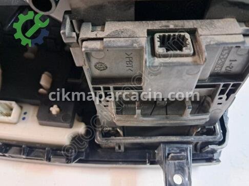 Renault Laguna Klima Kontrol Paneli çıkma parça