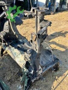 Renault Laguna Orijinal Çıkma Sağ Ön Aks