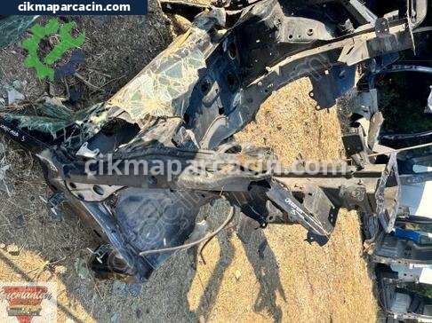 Renault Laguna Sağ Şasi çıkma parça