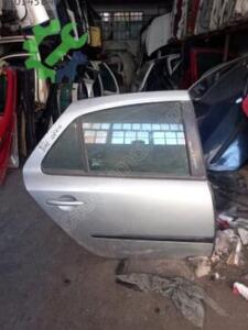 Çıkma Sağ Arka Kapı — Renault Laguna