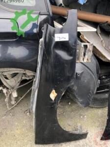 Renault Laguna Sağ Ön Çamurluk Siyah Orjinal Çıkma