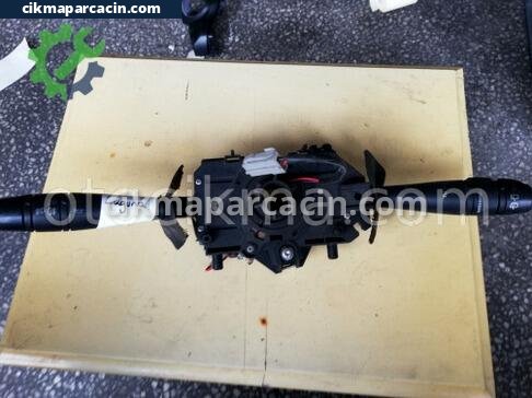 Renault Laguna Silecek Kolu çıkma parça