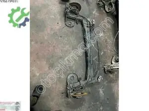 Renault Laguna Orijinal Çıkma Arka Dingil LAGUNA2