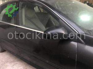 RENAULT LAGUNA3 SAĞ ÖN KAPI DOLU HATASIZ  VE TÜM LAGUNA3 PAR