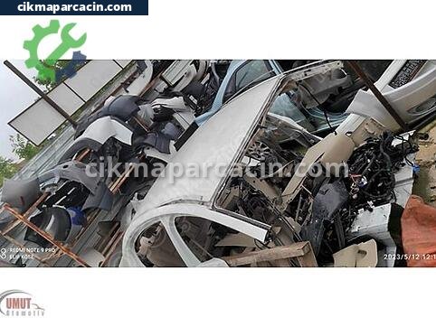 Renault Latitude Kesme Tavan Sacı çıkma parça