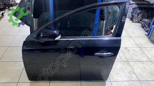Renault Latitude Sol Ön Kapı çıkma parça