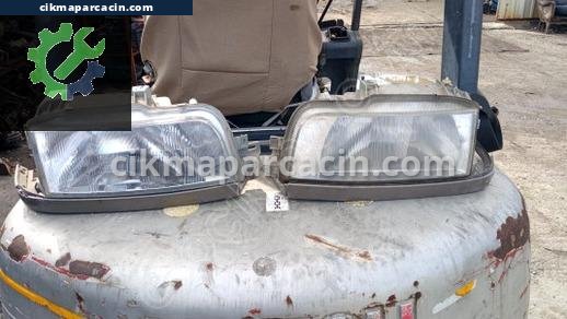Renault R21 Far çıkma parça