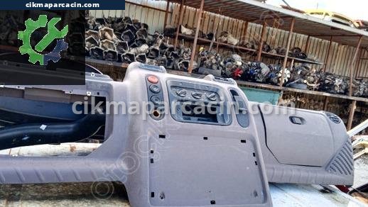 Renault Master Torpido çıkma parça
