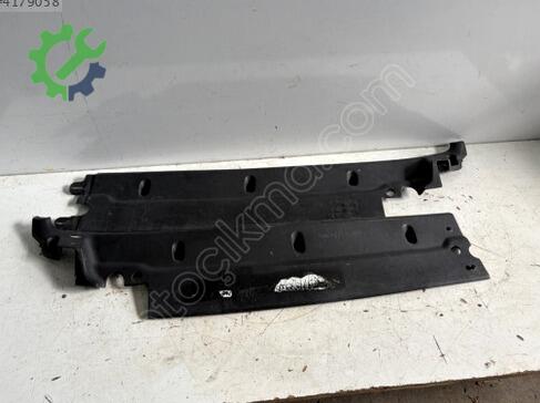 Renault Master Ön Cam Izgarası 8200121690 çıkma parça