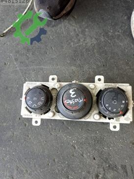 Renault Master Klima Kontrol Paneli çıkma parça