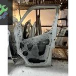 RENAULT MASTER 3 SAĞ ÖN KAPI ÇIKMA ORİJİNAL