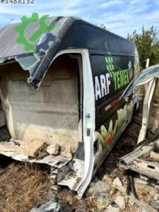 Çıkma Orijinal Sol Arka Çamurluk Renault Master