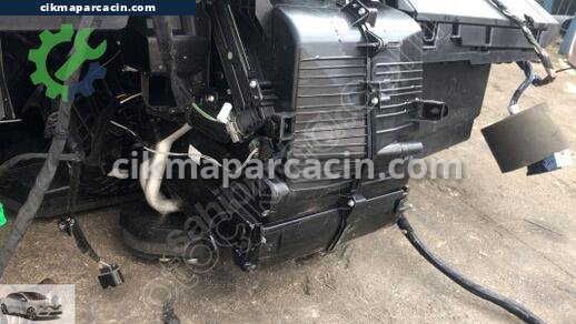 Renault Master Kalorifer Kutusu çıkma parça