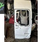 RENAULT MASTER SAĞ ARKA BAGAJ KAPAĞI ÇIKMA ORİJİNAL
