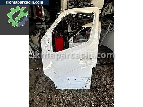 Renault Master Sol Ön Kapı çıkma parça