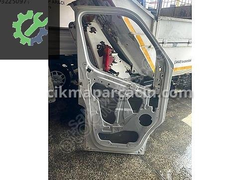 Renault Master Sol Ön Kapı çıkma parça