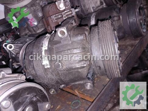 Renault Megane Klima Kompresörü çıkma parça