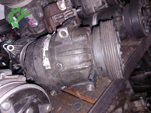Renault Megane Klima Kompresörü çıkma parça