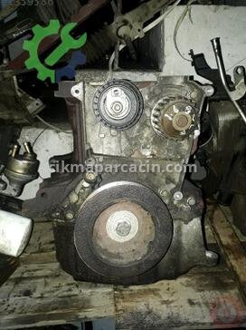 Renault Megane Yarım Motor çıkma parça