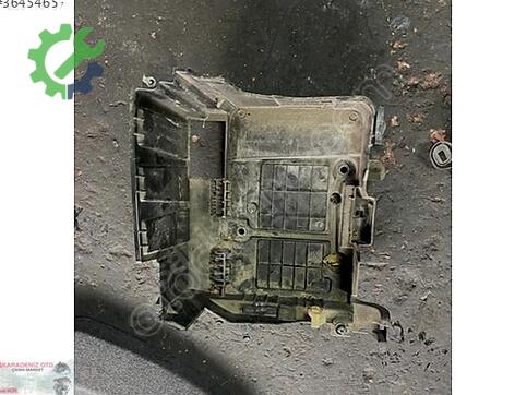 Renault Megane Akü çıkma parça