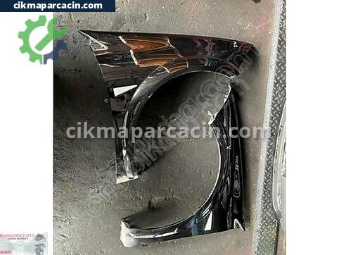 Renault Megane Çamurluk çıkma parça