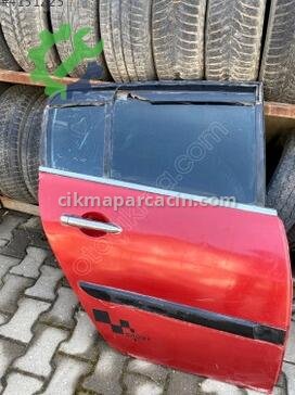 Renault Megane Sağ Arka Kapı çıkma parça