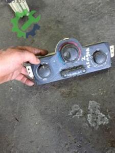 Renault Megane 2005-2006 Klima Kontrol Paneli Çıkma