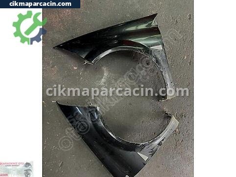 Renault Megane Çamurluk çıkma parça