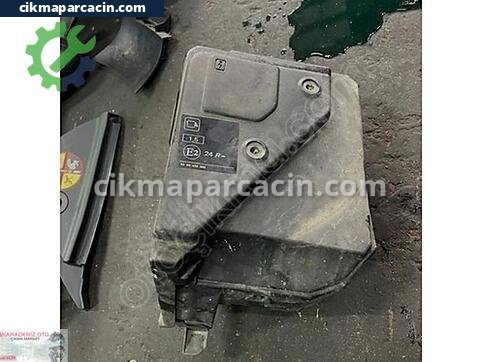 Renault Megane Sigorta Kutusu çıkma parça