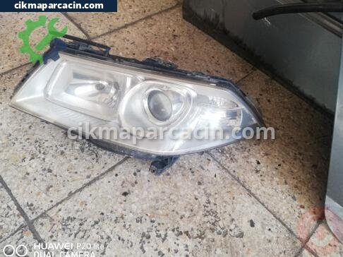 Renault Megane Sol Ön Far çıkma parça