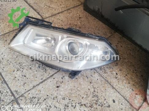 Renault Megane Sol Ön Far çıkma parça